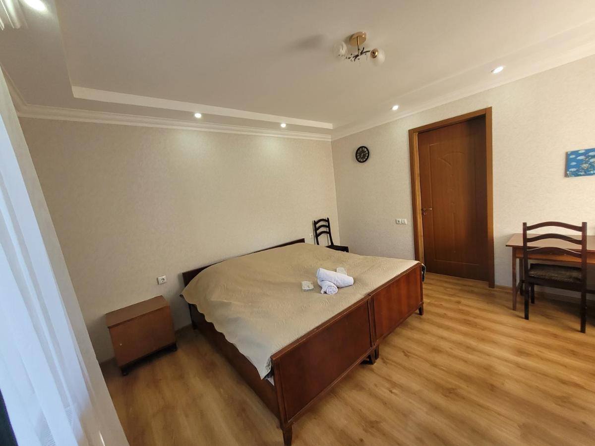 Family Hotel Mountain Panorama 보르조미 외부 사진